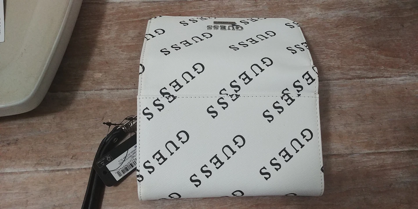 Guess Clutch - photo 3