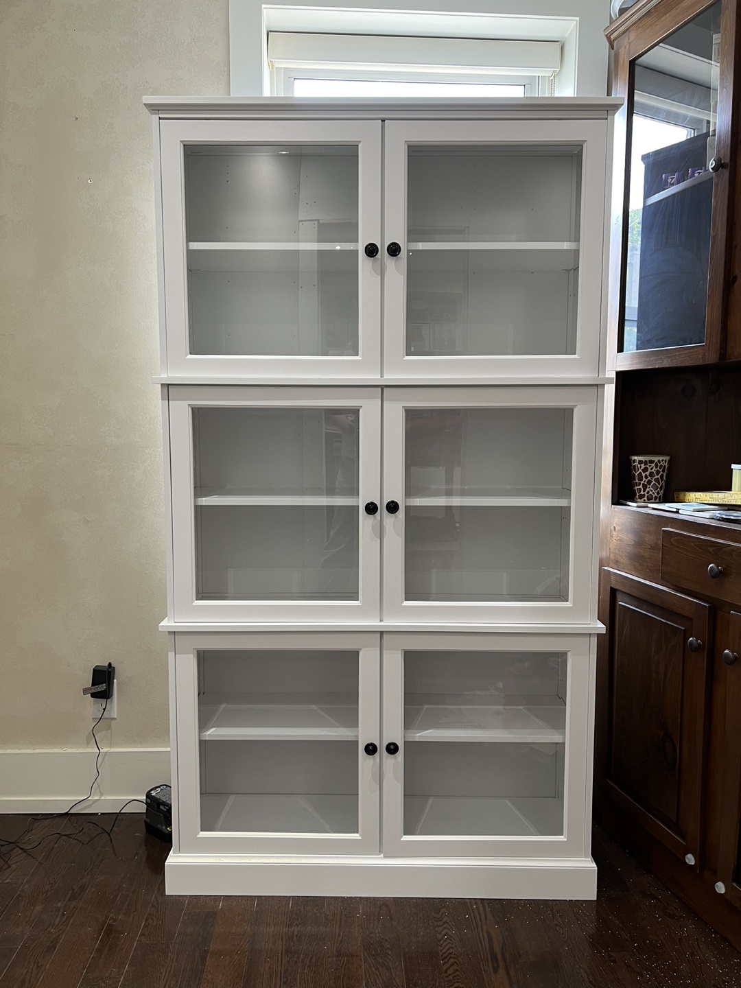 Beautiful white 3 shelf glass door cabinet thumbnail