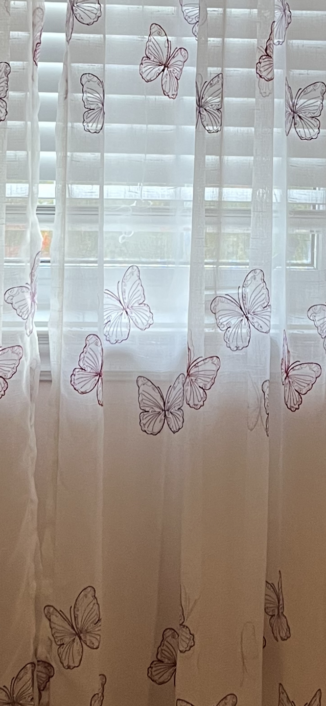 4 pc Curtain panels and 2 Rods suitable for girls room - photo 5