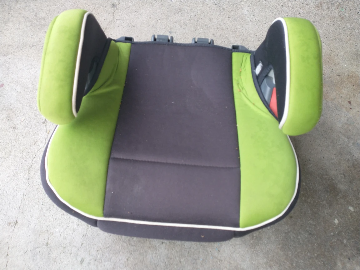 Children Booster Seat thumbnail