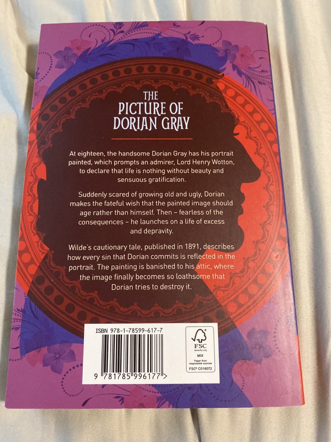 The picture of Dorian grey book - photo 2