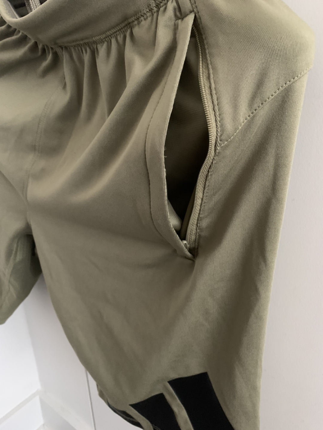 Adidas Men’s Shorts - photo 2