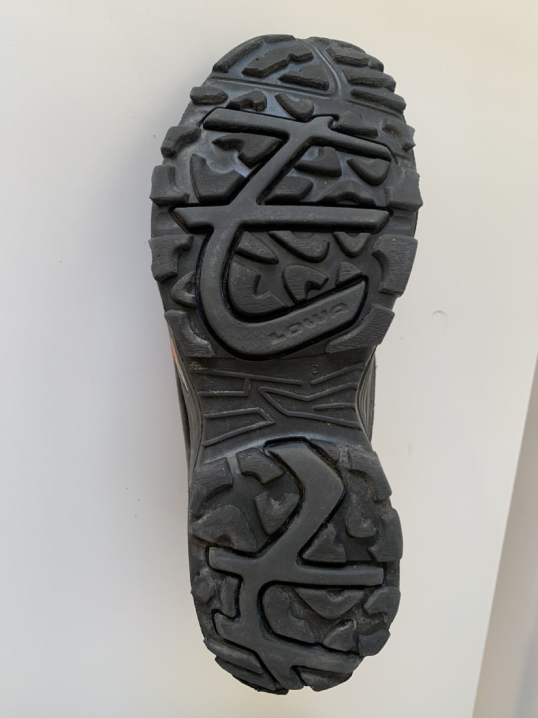 Lowa Trekking Shoes - photo 4