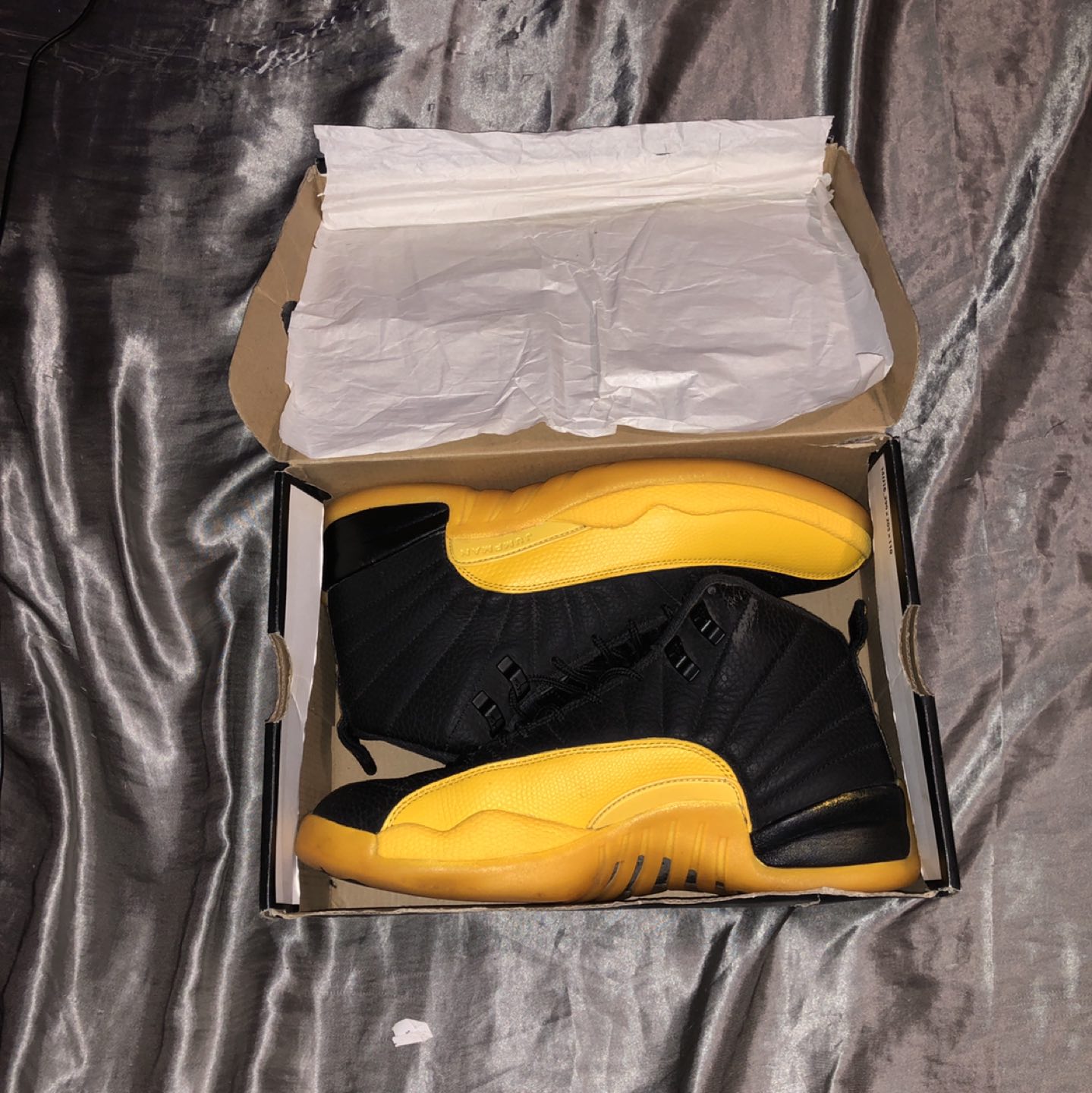Jordan 12 Retros Black & Yellow