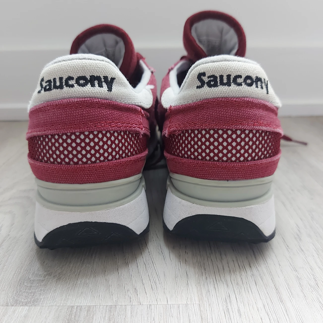 Saucony Women's size 9 Runners - photo 2