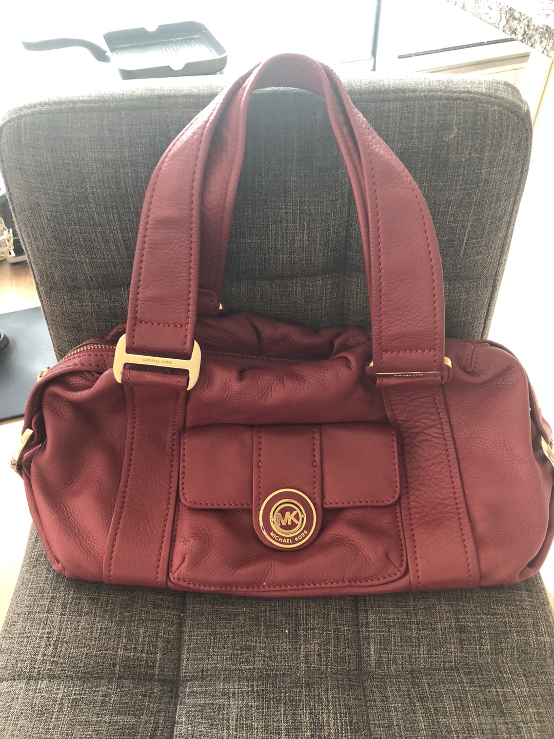 Micheal Kors Red Hand bag thumbnail