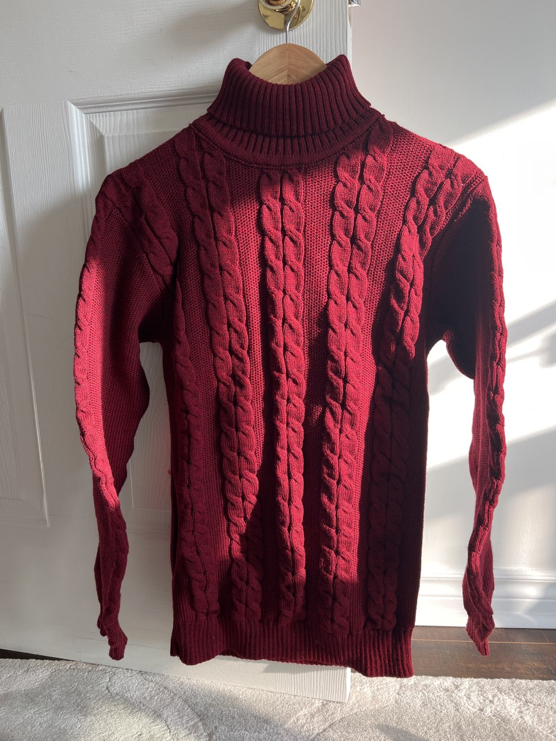 Men’s t-shirt, knitted long sleeve shirts, sweater and hoodie - photo 3