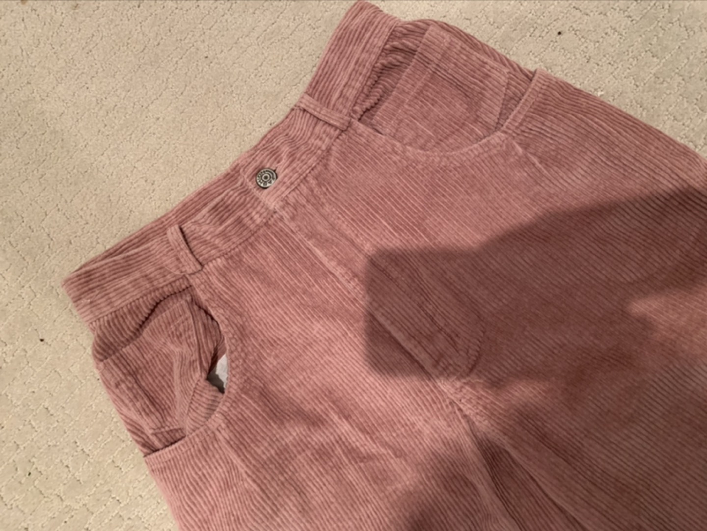 Corduroy pants image indicator(2)