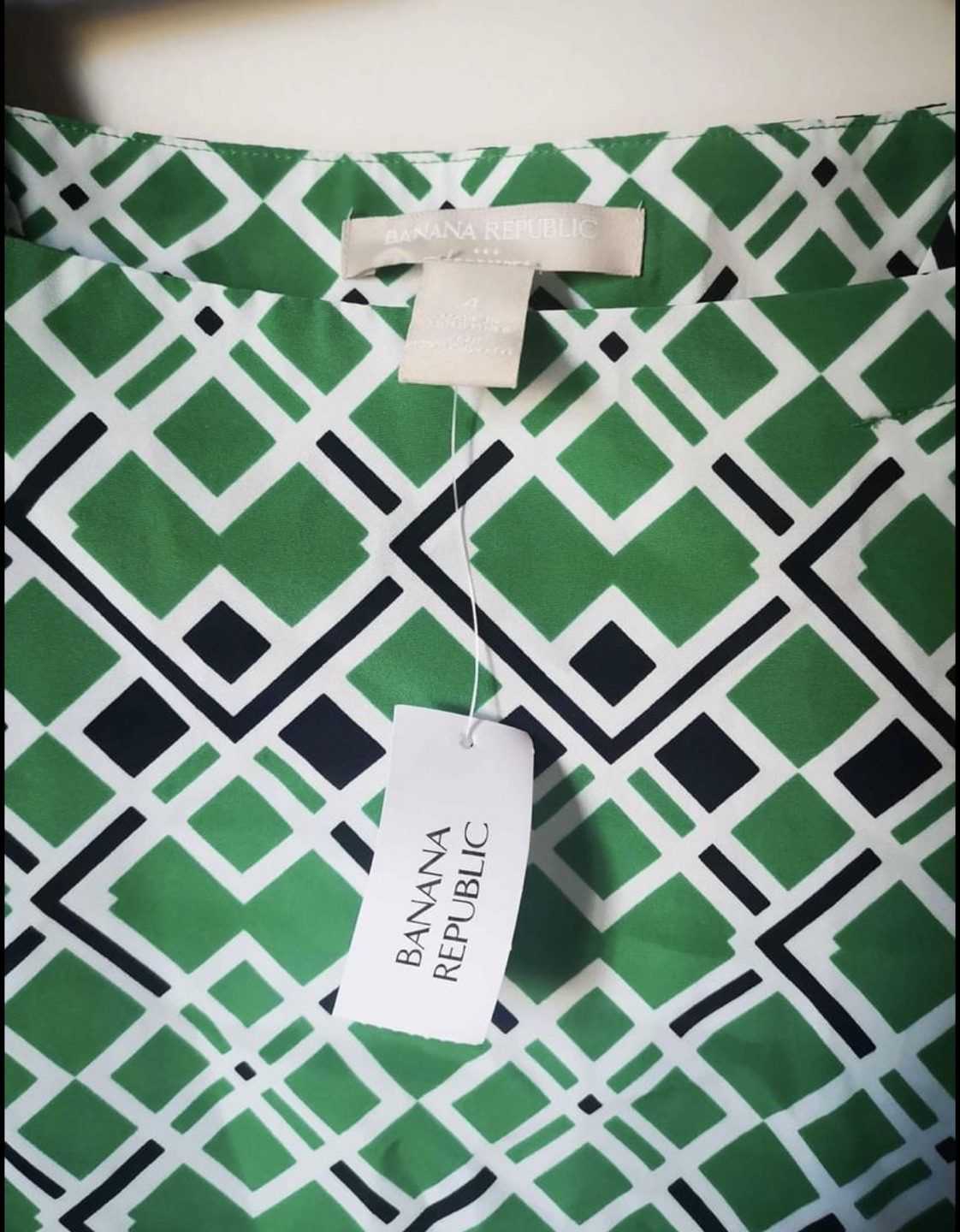 Banana Republic Green Blouse image indicator(2)