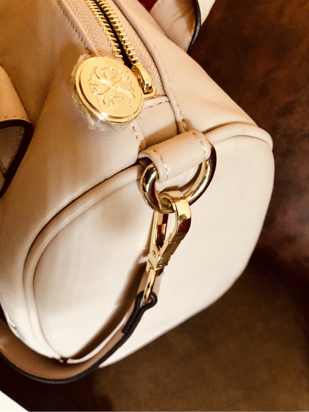 Christian LaCroix bag Lord and Taylor leather gloves - photo 2