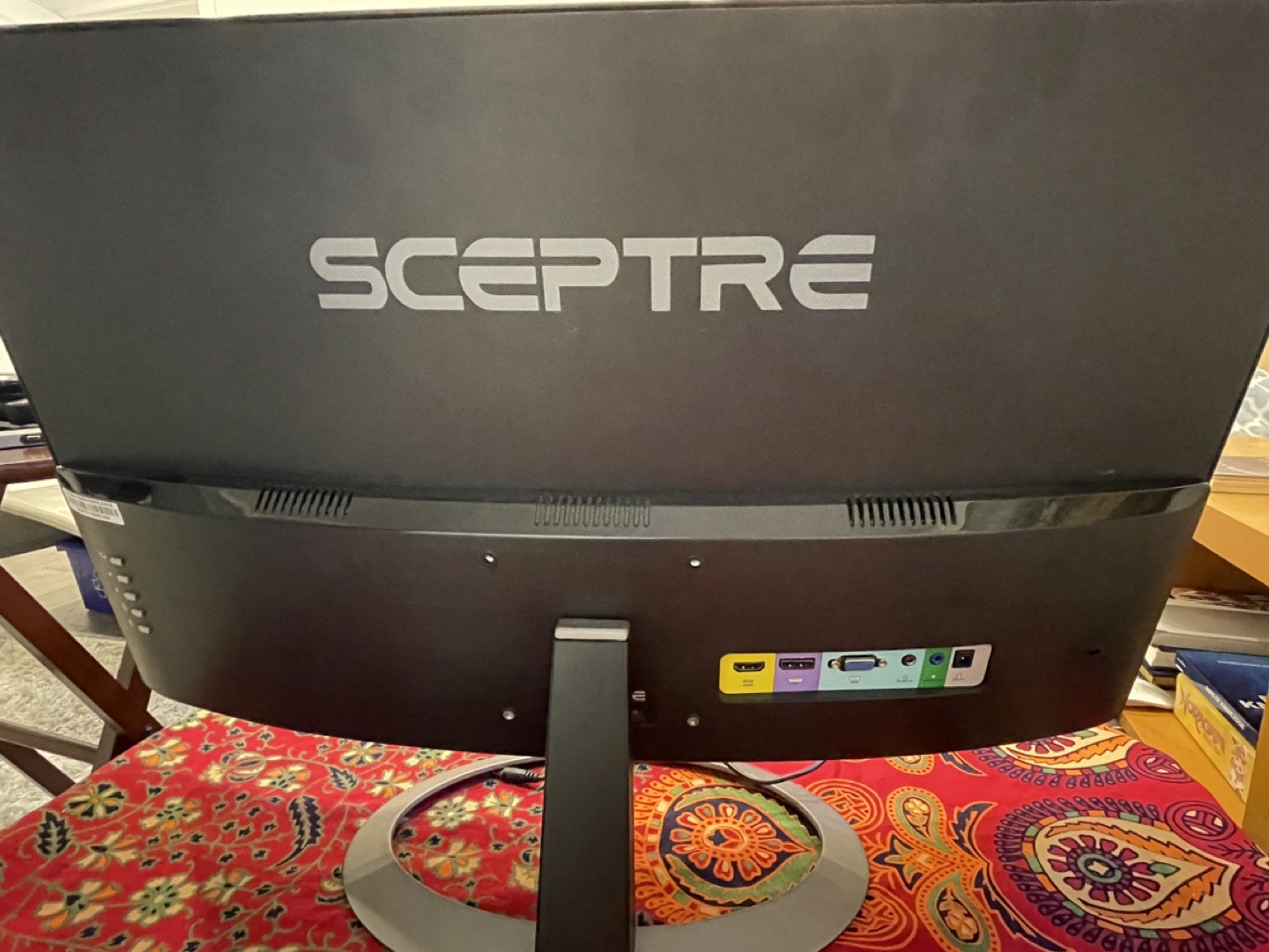 27” Curved LED Monitor Full HD 1080p Ultra Thin with Speakers - photo 4