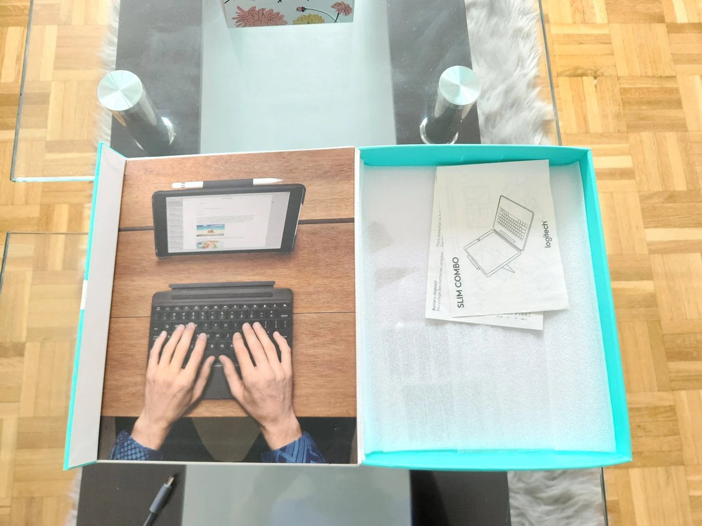 iPad 5th and 6th gen keyboard - photo 4