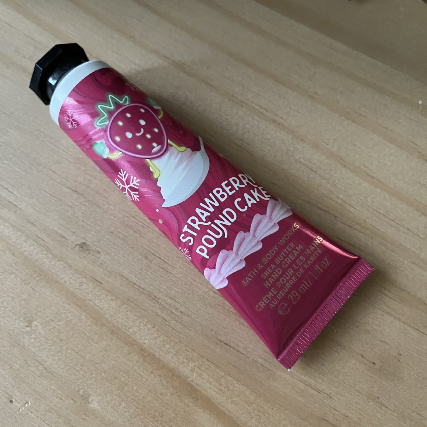 Travel size hand lotion thumbnail