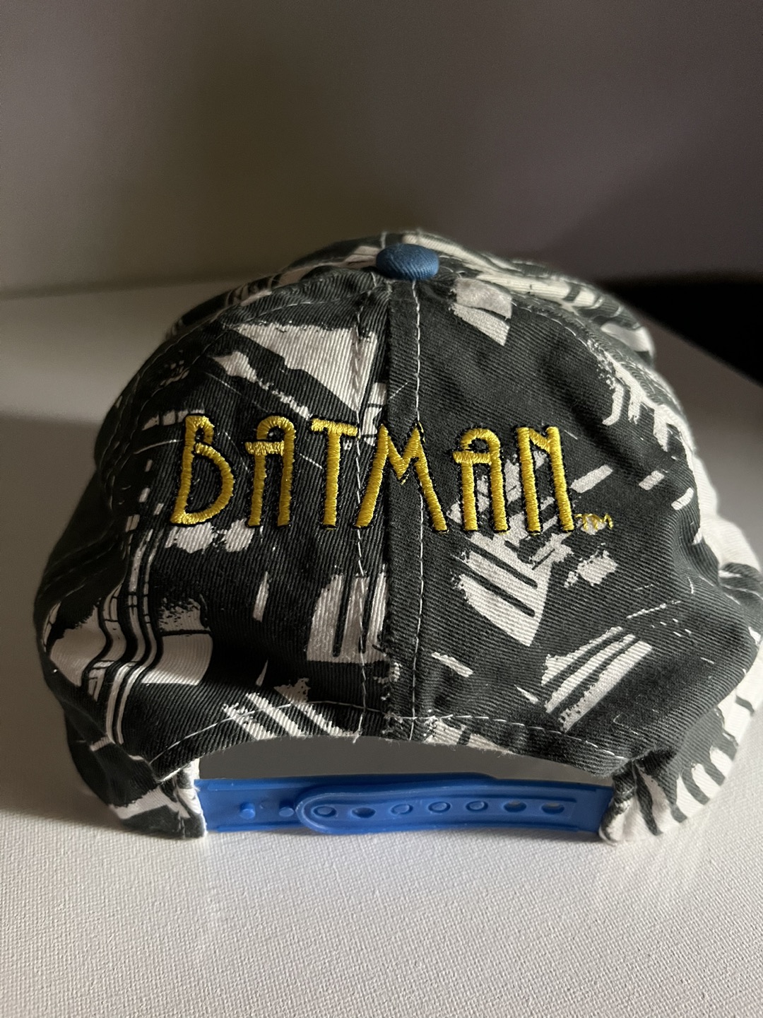 Vintage Batman animated series SnapBack 90s starter new era DC image indicator(5)