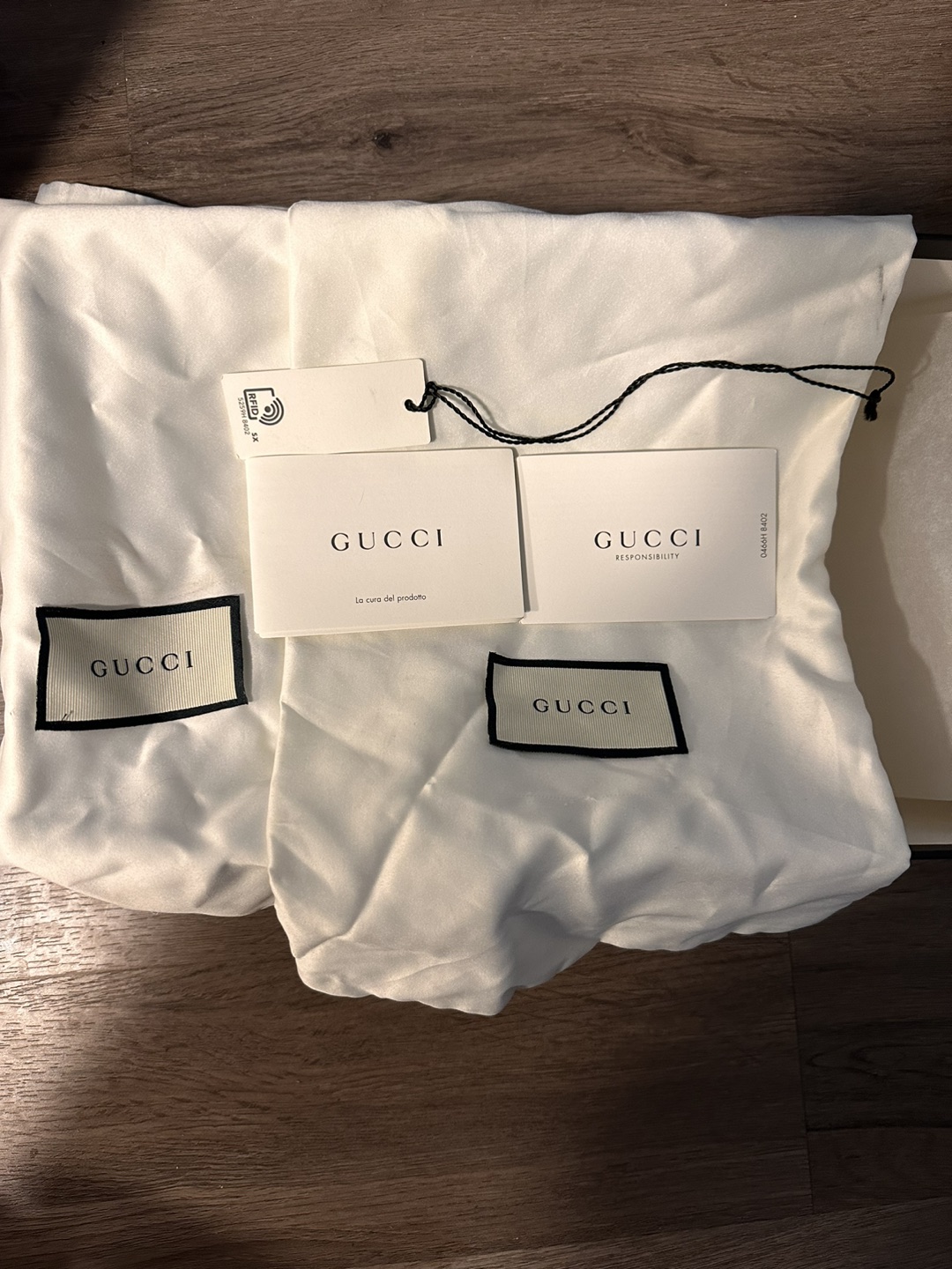 Authentic GUCCI flip flops - photo 4