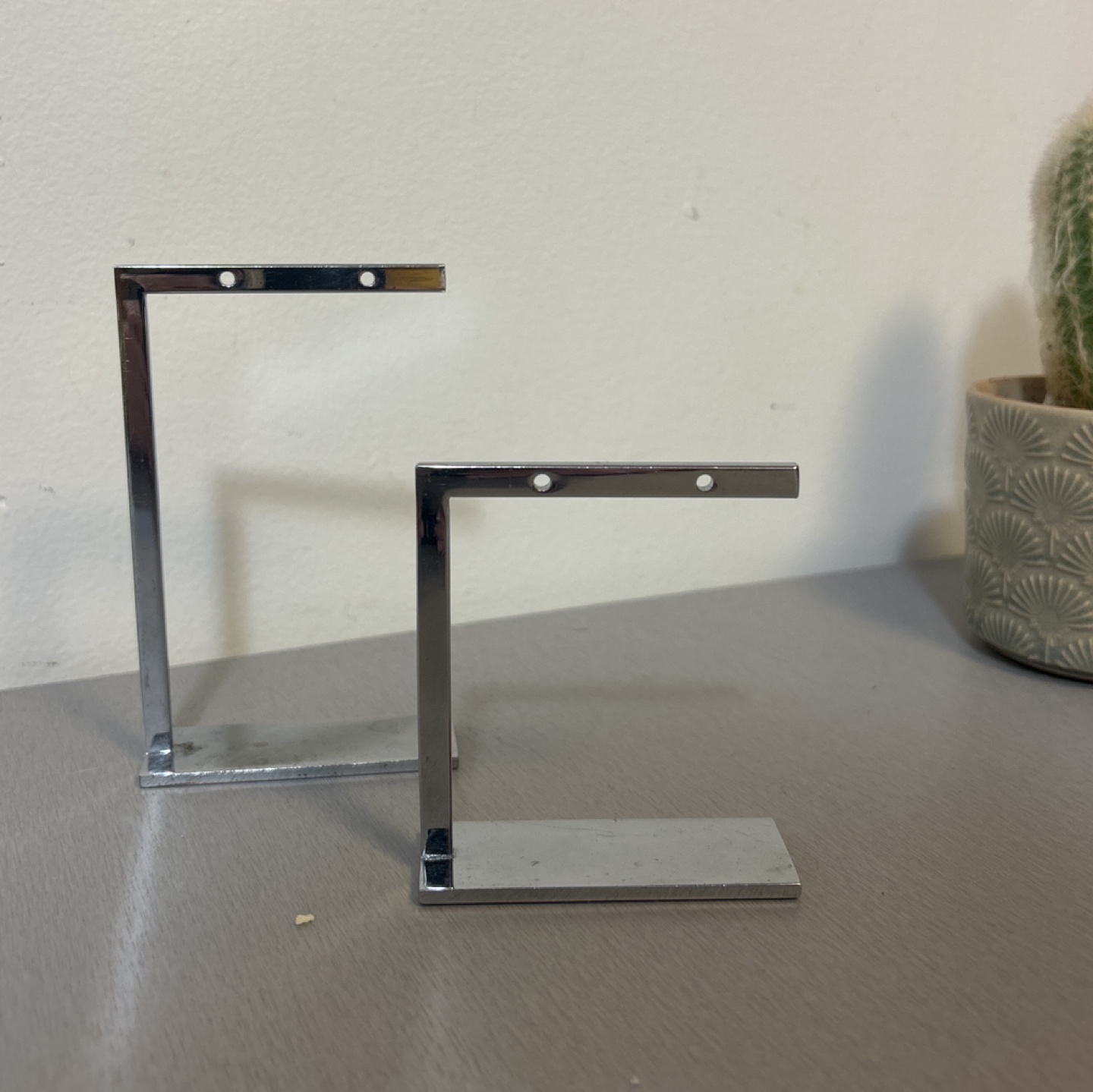 Metal Earring Holders thumbnail