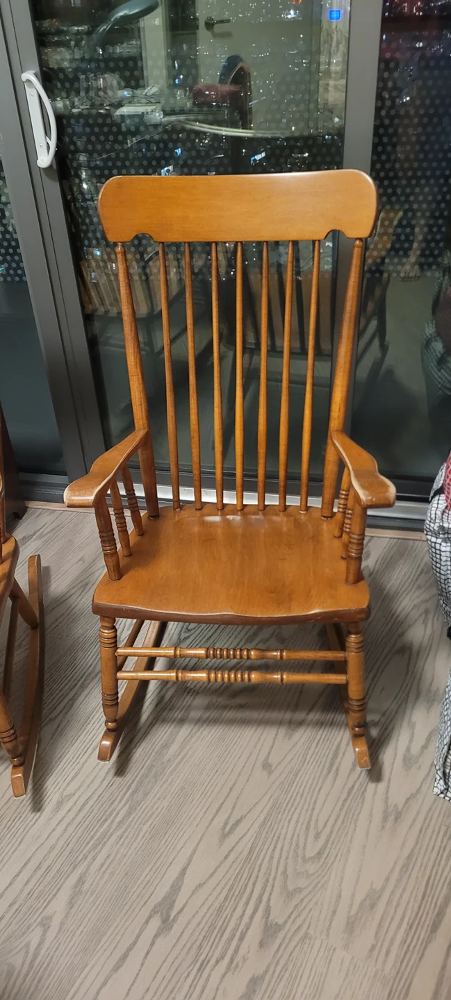 Hardwood Rocking Chair for Sale! - photo 2