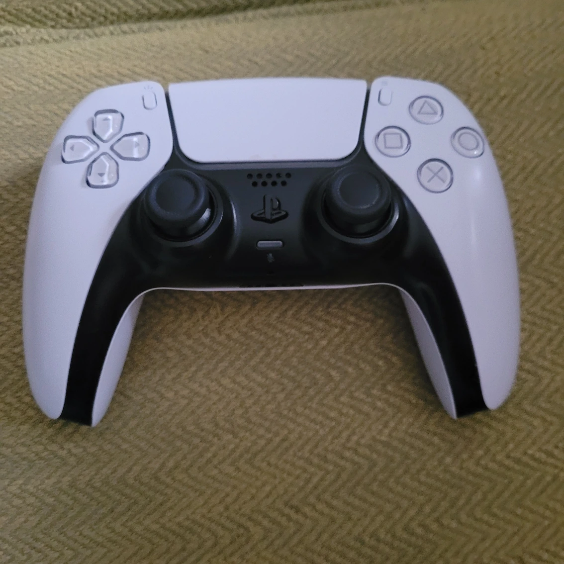 gently used ps5 controller