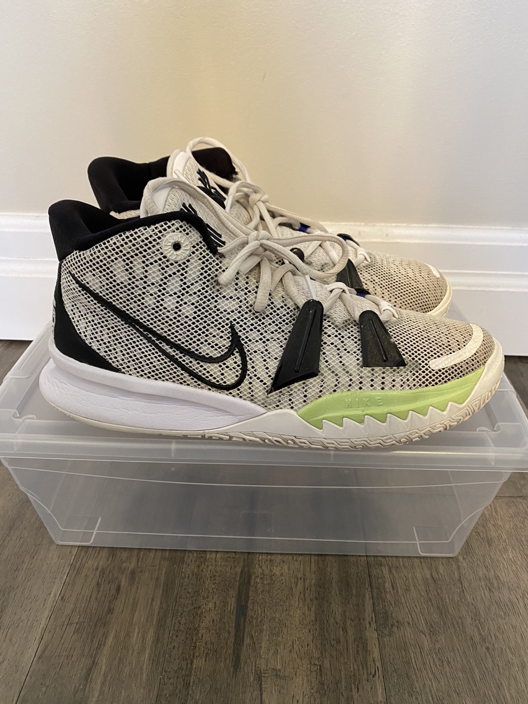 Kyrie 7 “Brooklyn Beats” Shoes image indicator(3)