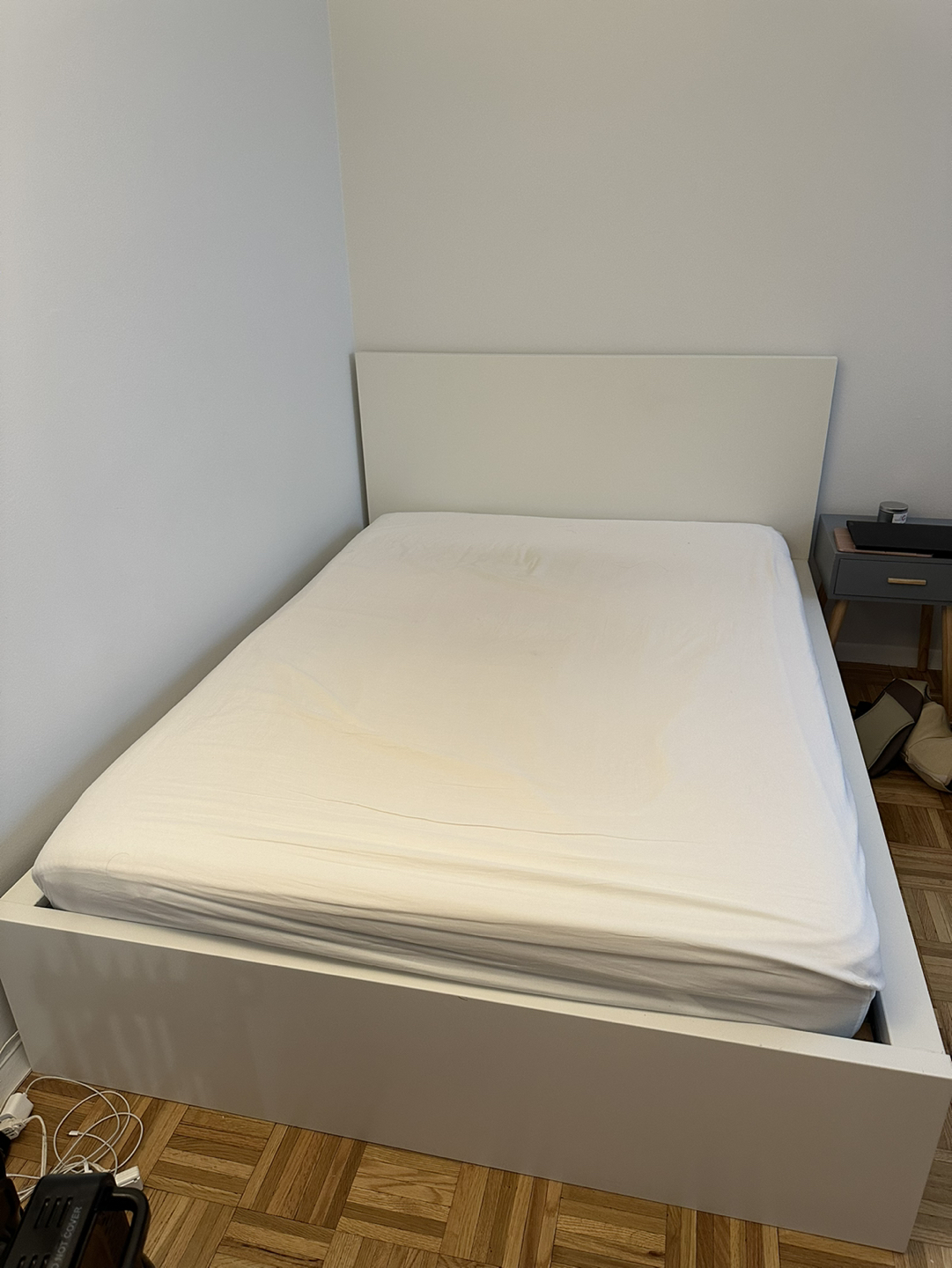 IKEA MALM FULLSIZE BED - photo 3