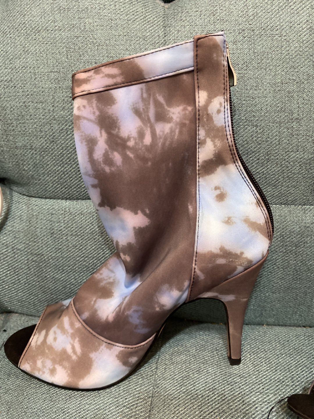 Brand new Burju shoes!!! Size 8.5 - photo 4