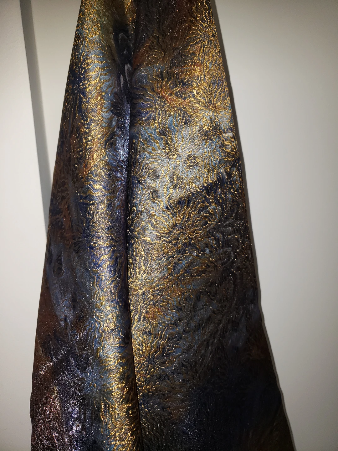 Beautiful fabric - brocade .offer your price - photo 2