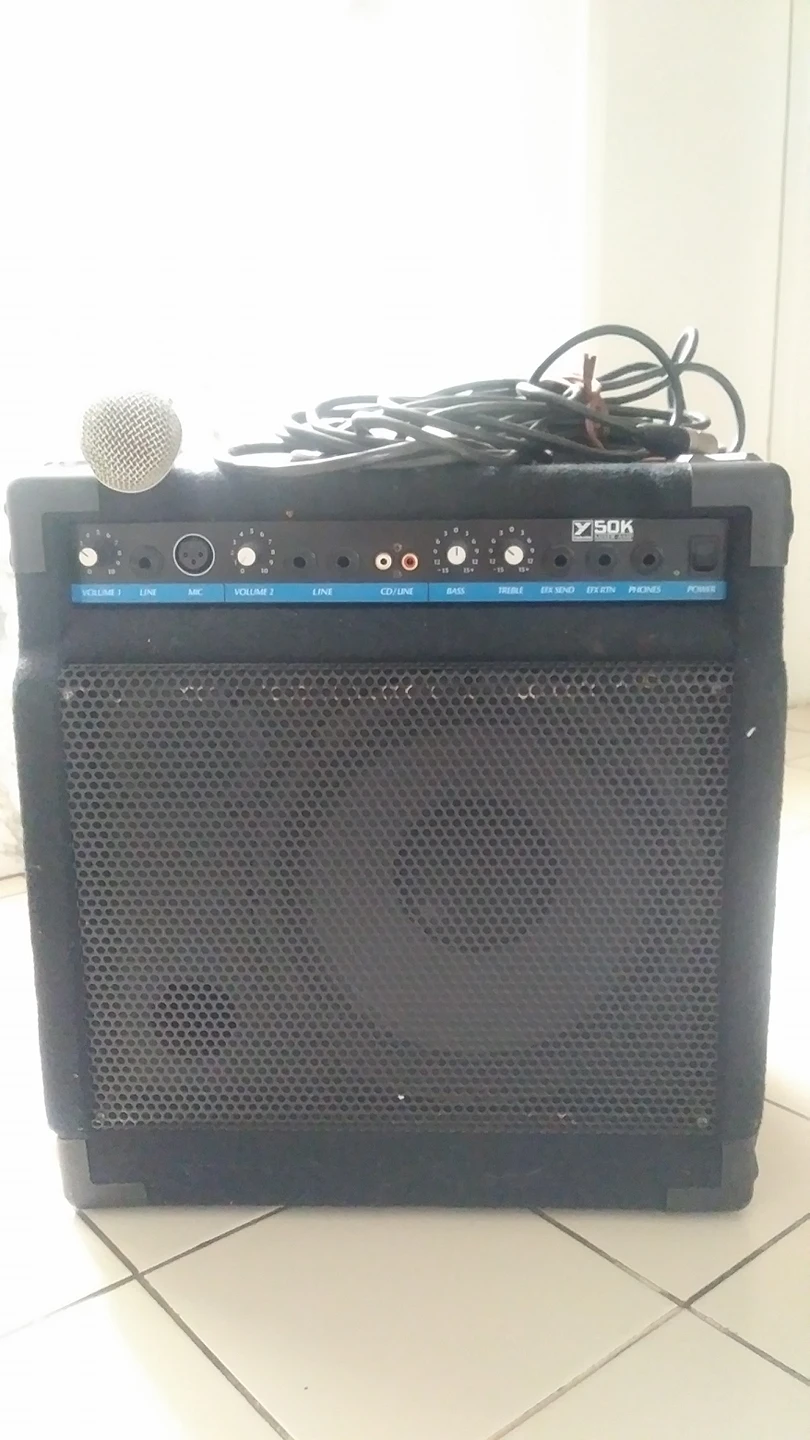 Amplifier with Microphone thumbnail