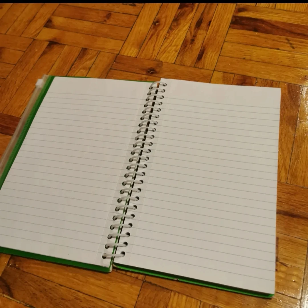 FREE notebook with zipper pencil case thumbnail