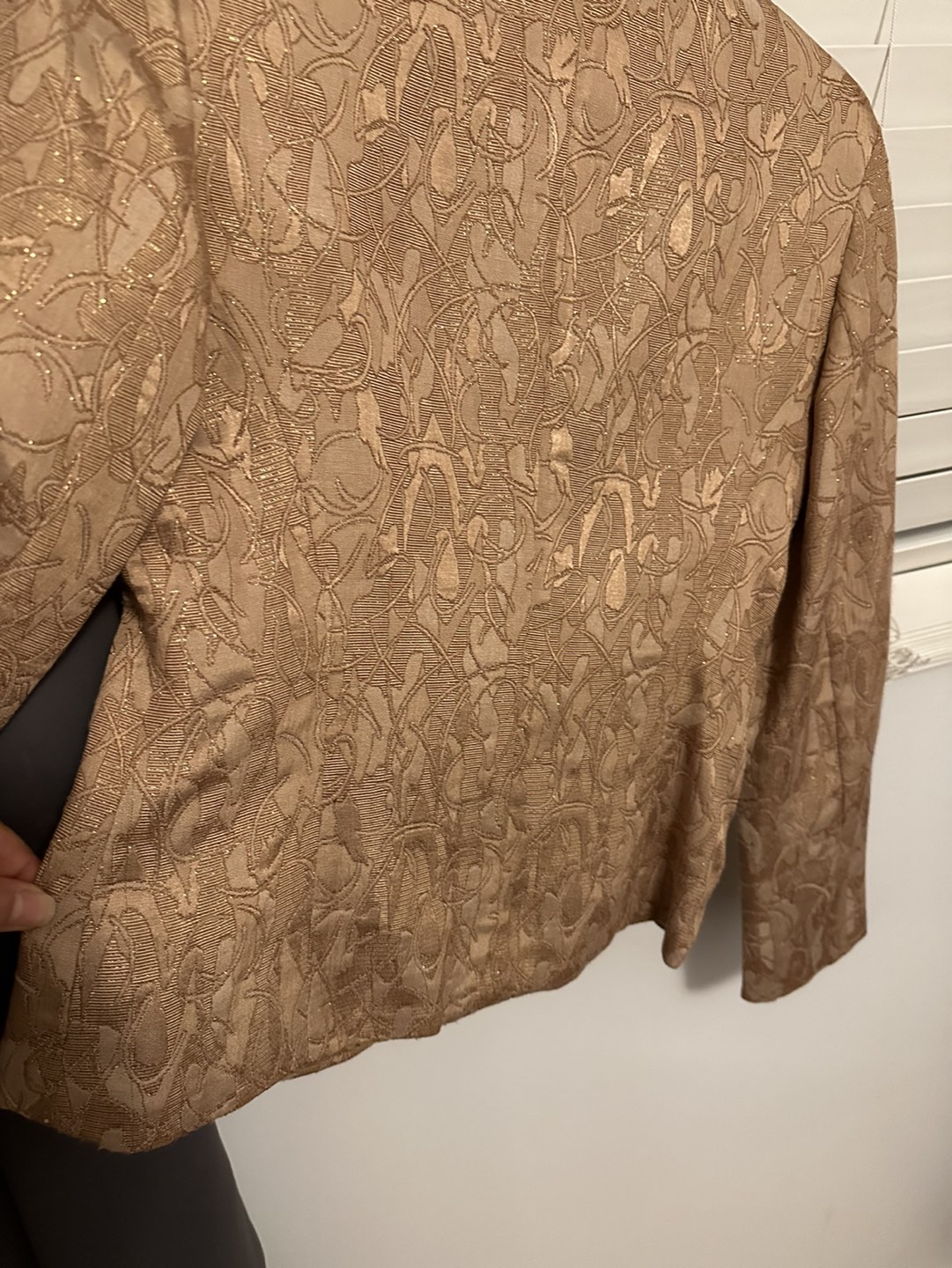 Golden jacket - photo 3