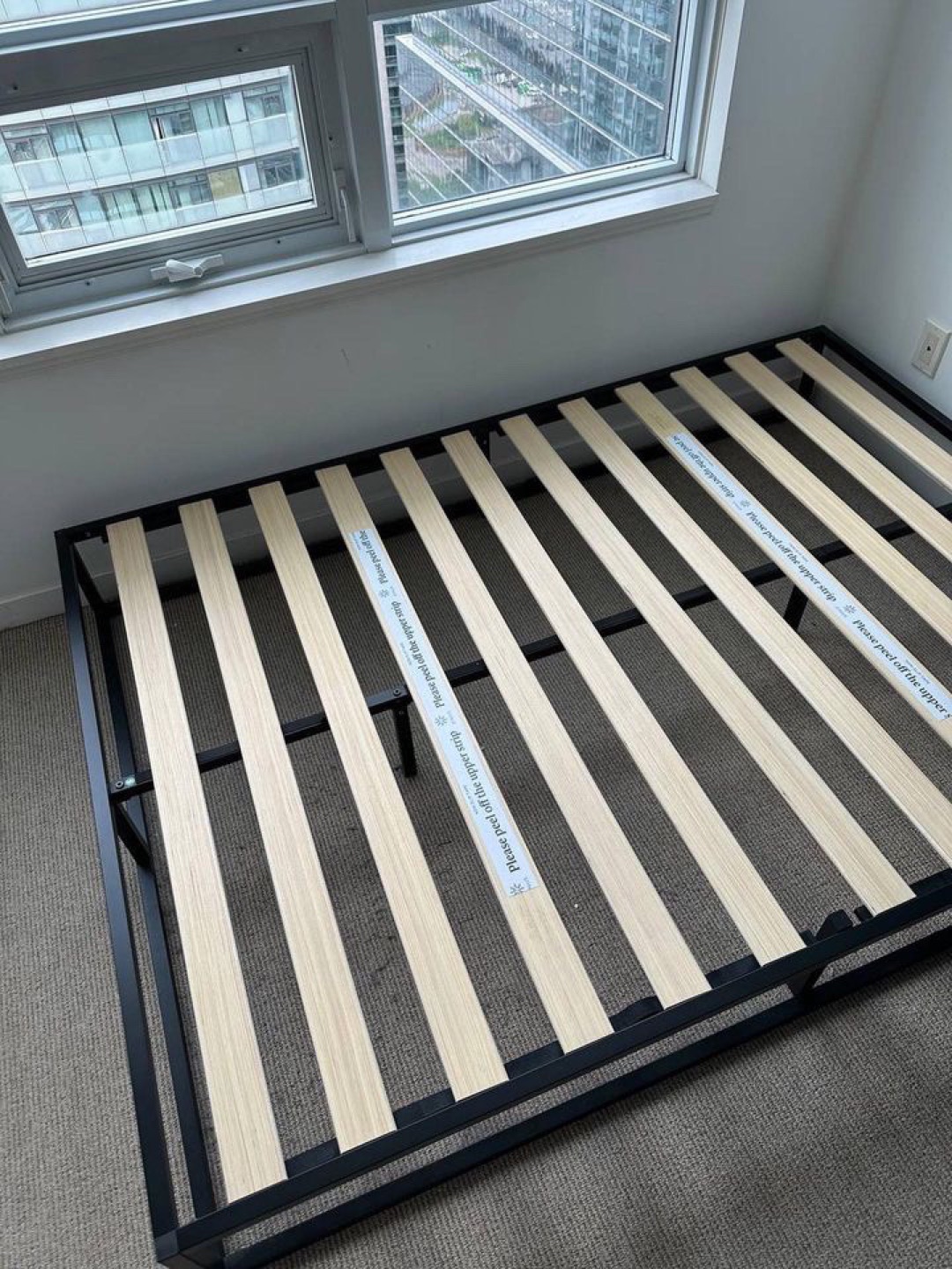 Bedframe full size - photo 4