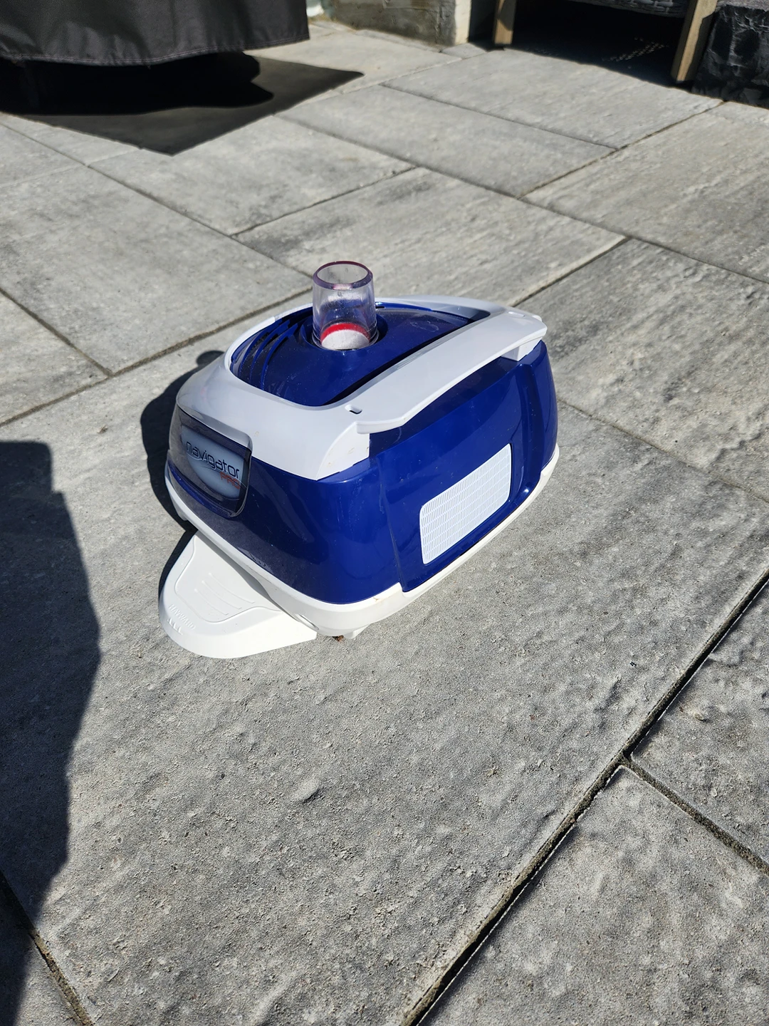 Pool cleaning robot image indicator(4)