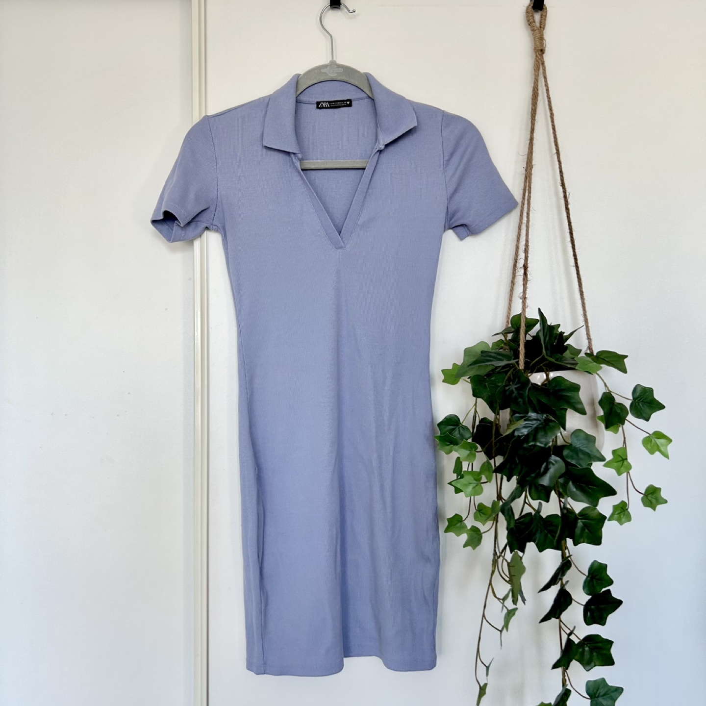 Zara Collared Bodycon Dress - Medium thumbnail