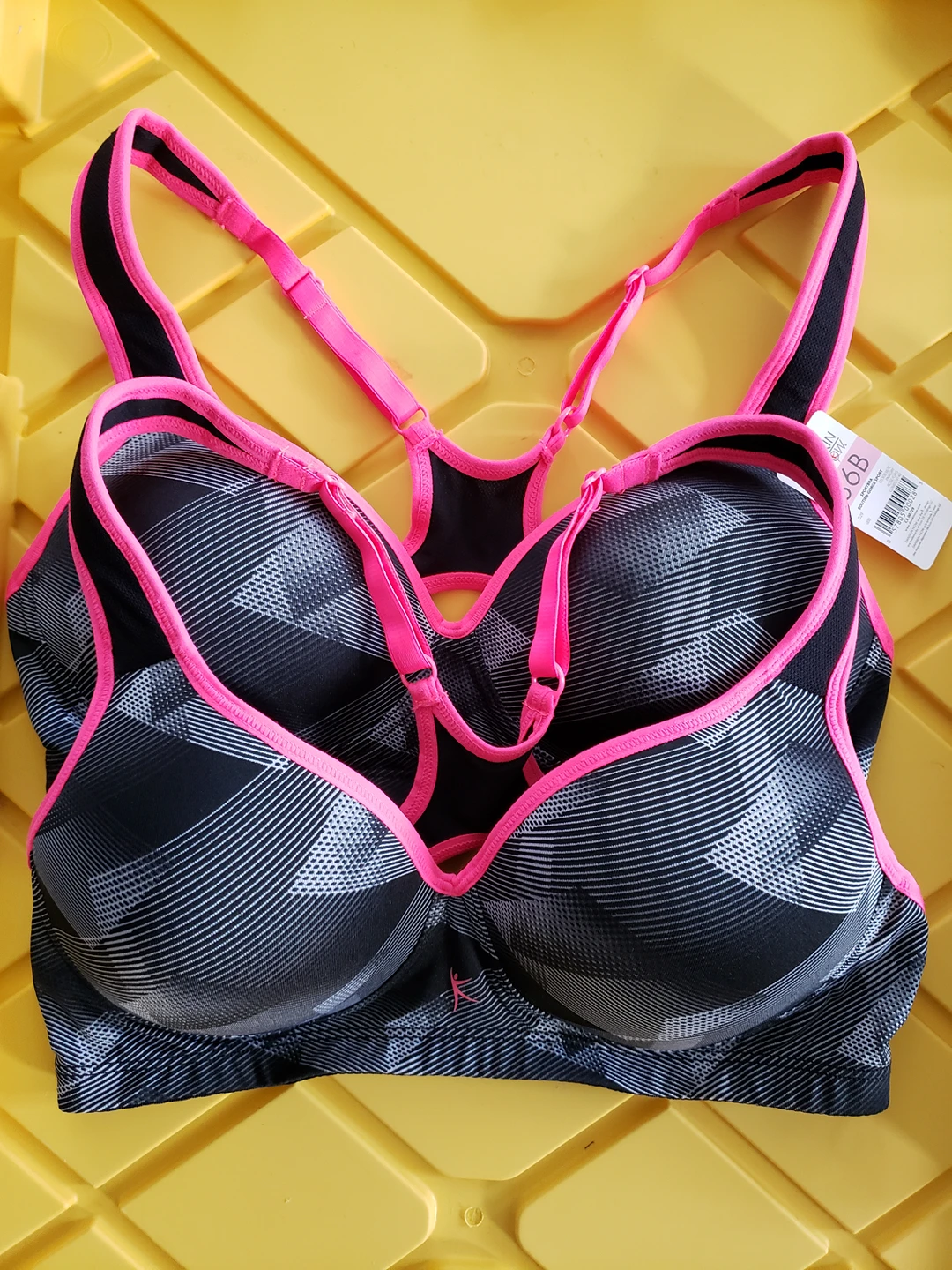Sports bra -  Danskin New