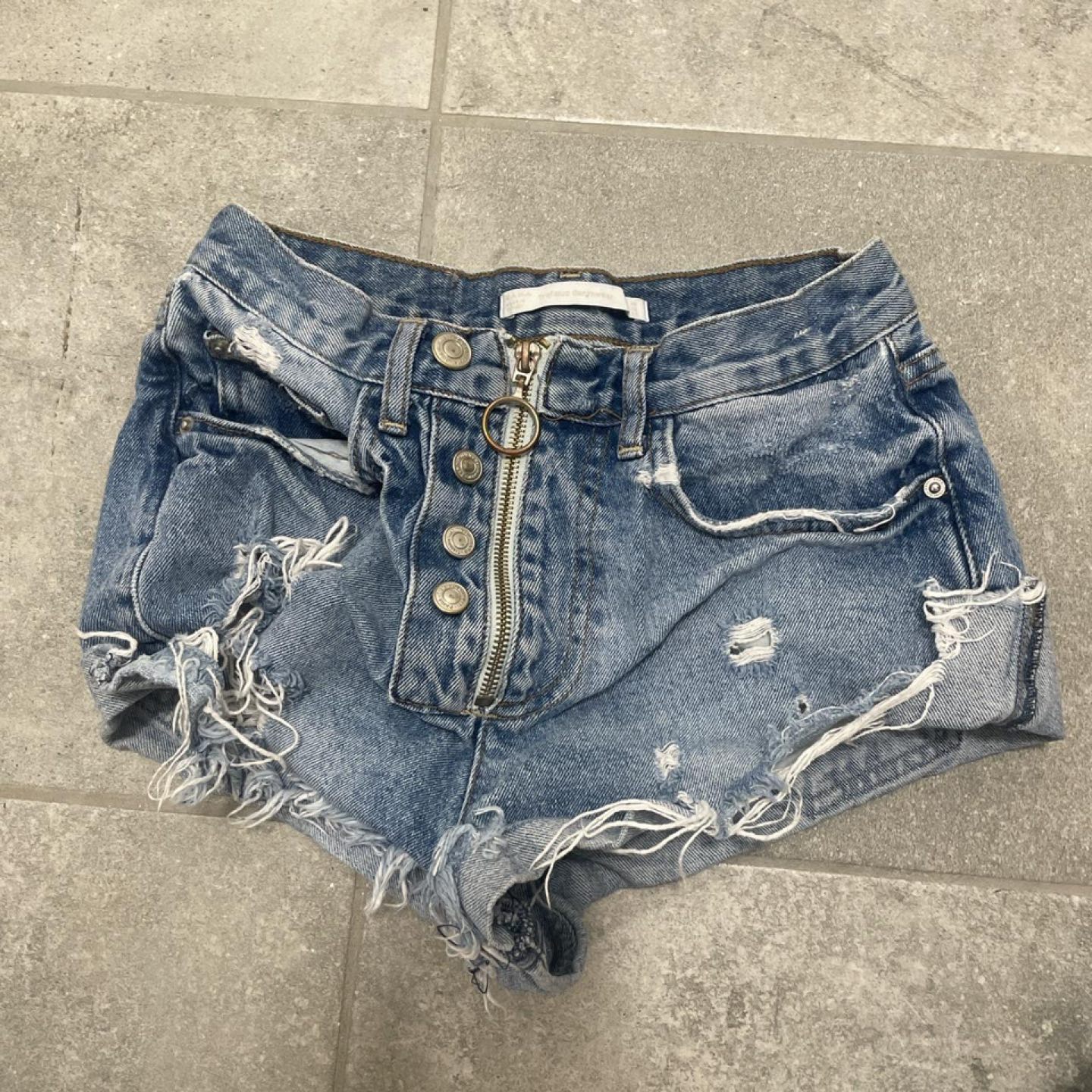 cute ripped shorts thumbnail