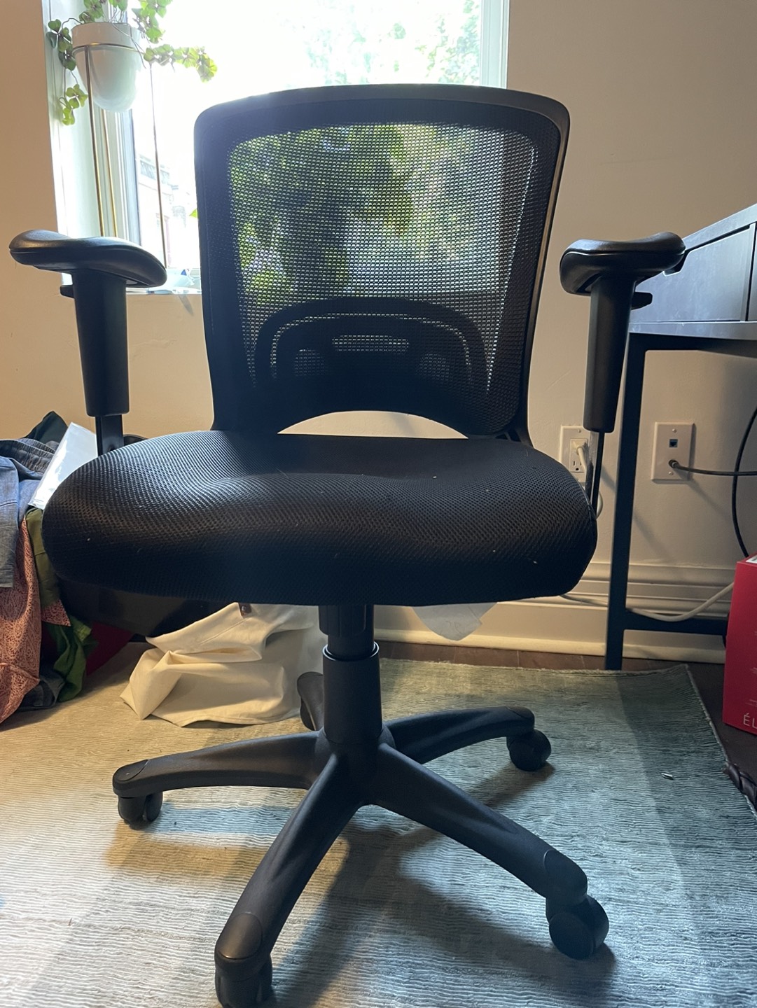 Desk chair