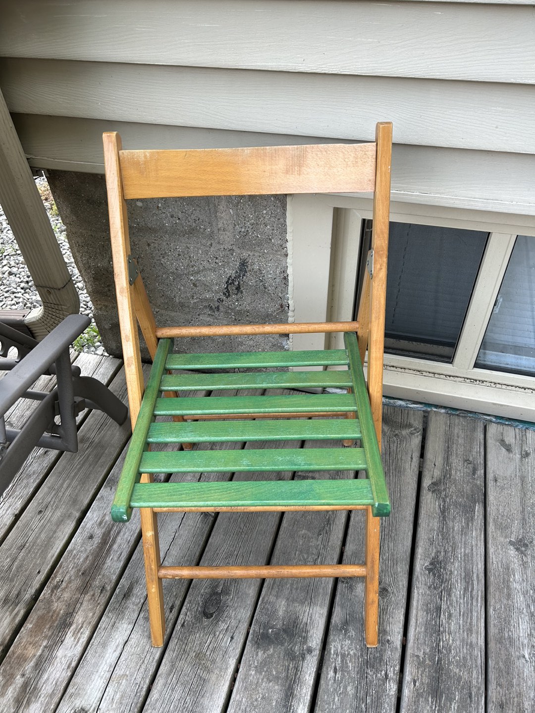 Folding chairs image indicator(2)