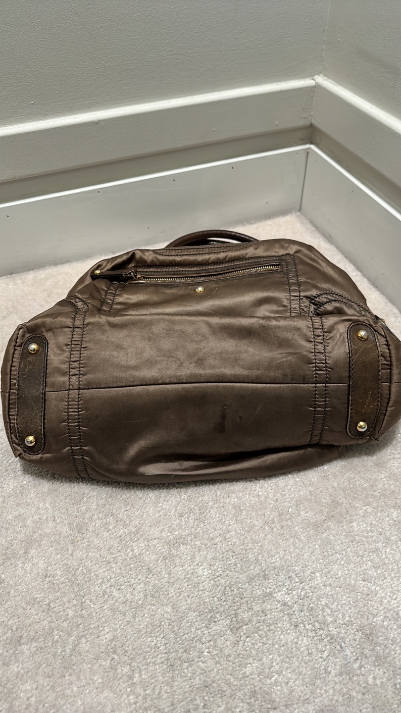 Tod’s used authentic leather trimmed tote in olive green - photo 4