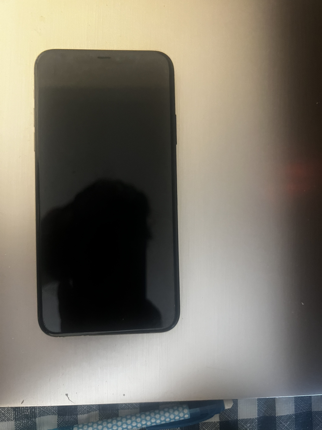 Iphone 11 pro max, 64 gb image indicator(2)