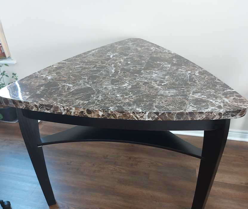 Dining Table and Chairs image indicator(2)