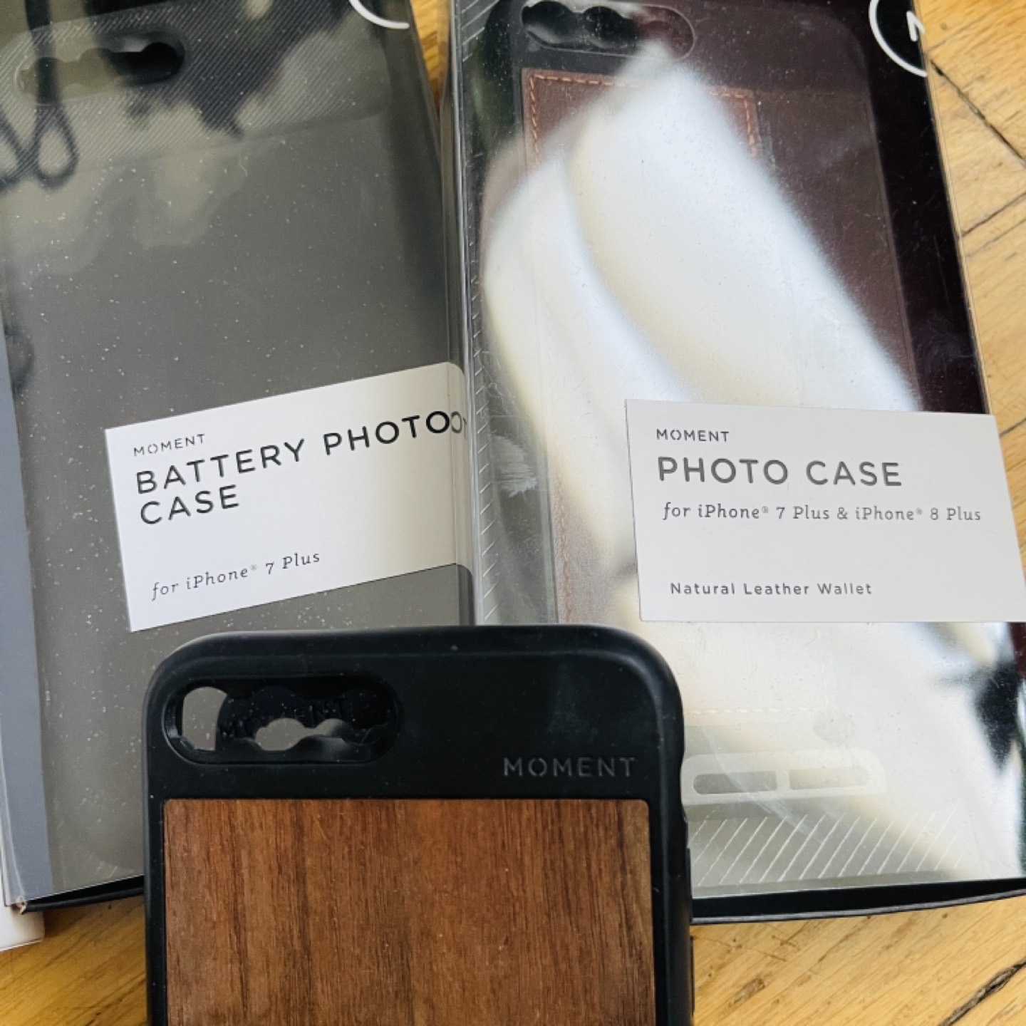 iPhone 8 Plus (with Moment cases) - photo 2