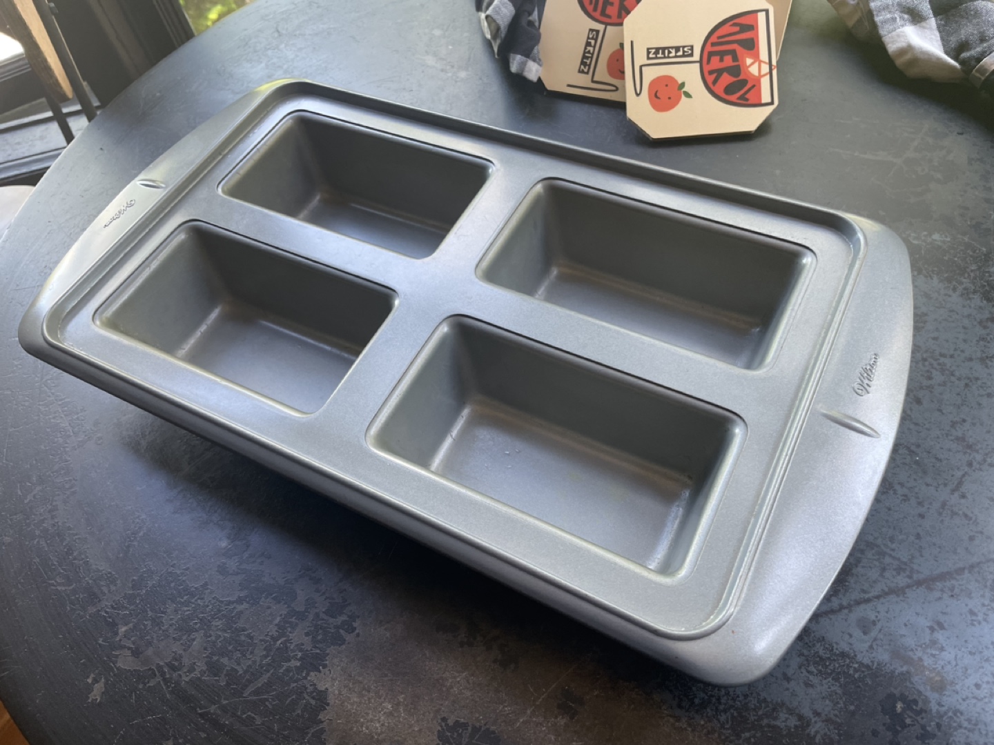 Banana or other bread/cake mini loaf pan thumbnail