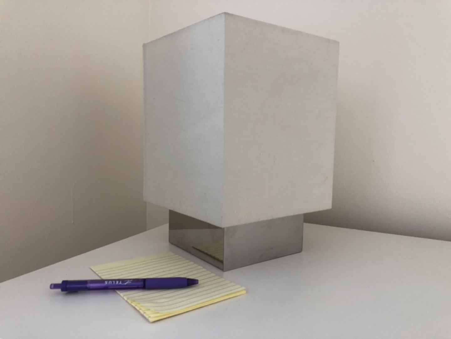 Beautiful table lamp - photo 4