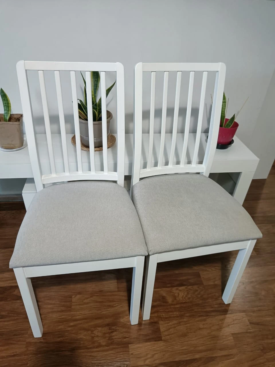 IKEA EKEDALEN chair thumbnail