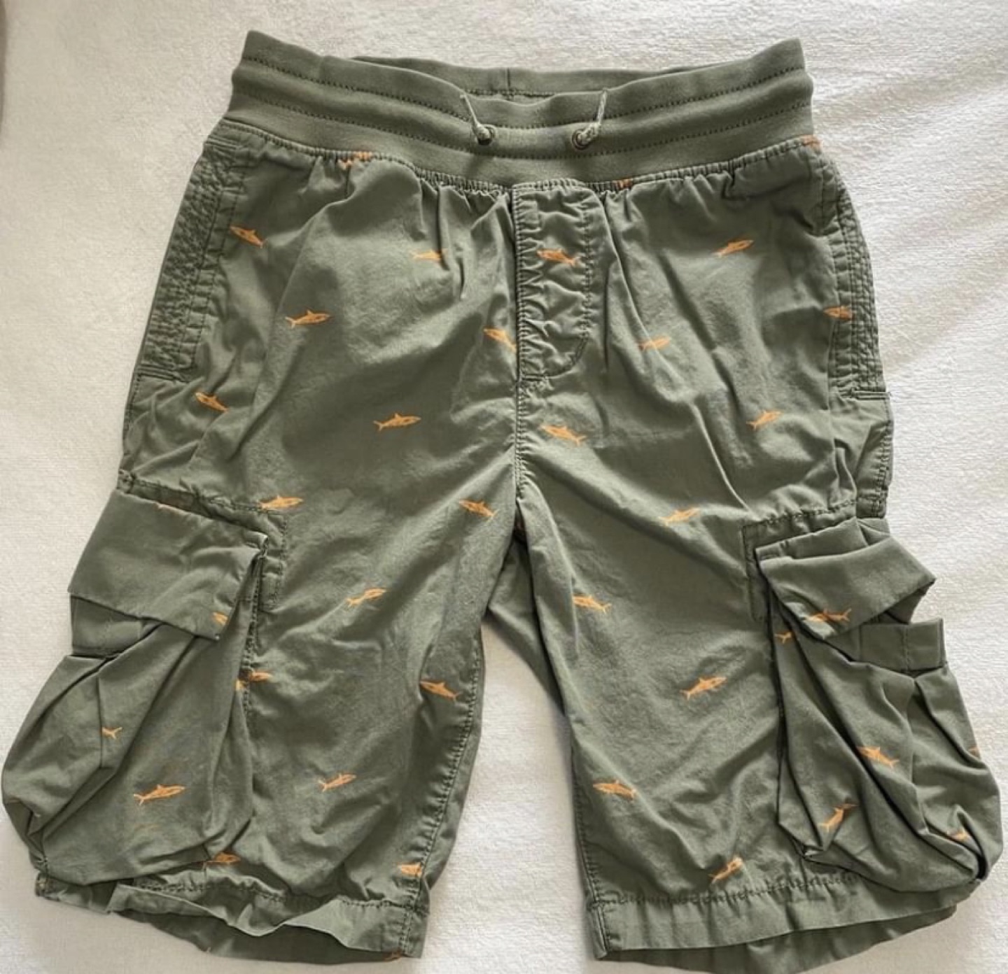GAP Boys Shark Shorts ~ Size: Large ⬆️ thumbnail