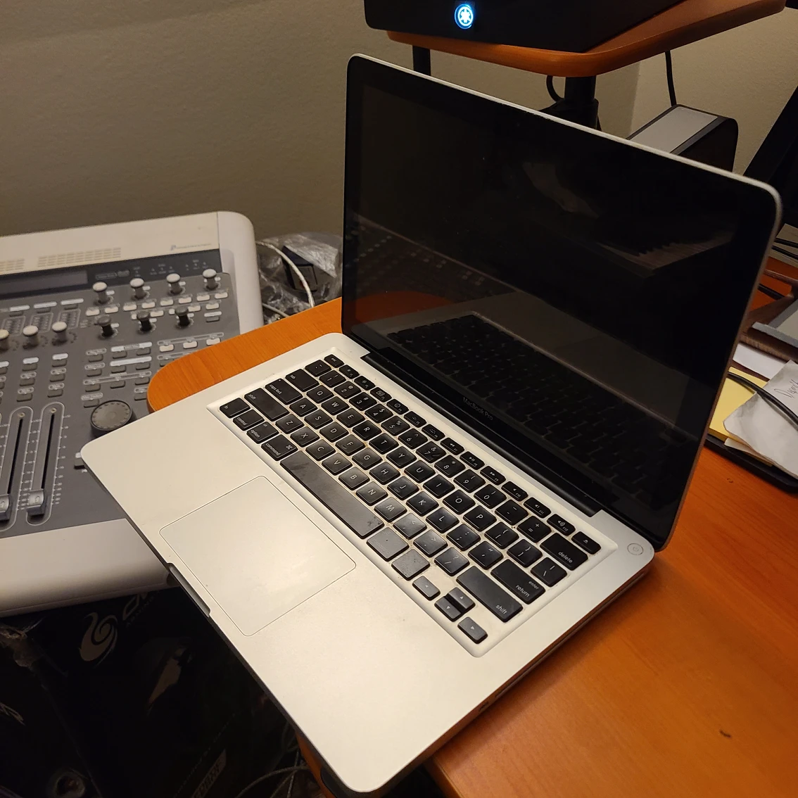 Macbook Pro 13" Inch Mid 2010 thumbnail