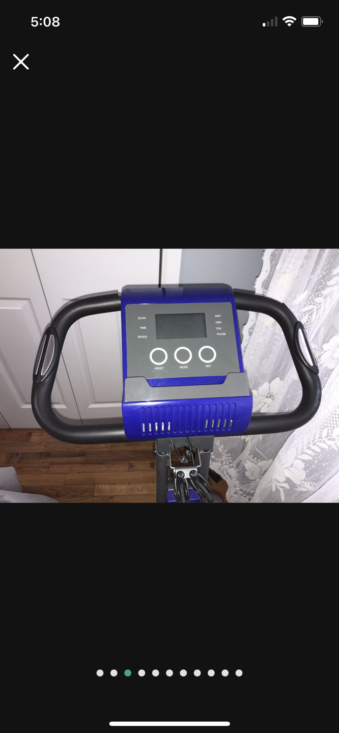 Exercise Bike - Purple Excellent Working Condition - photo 3
