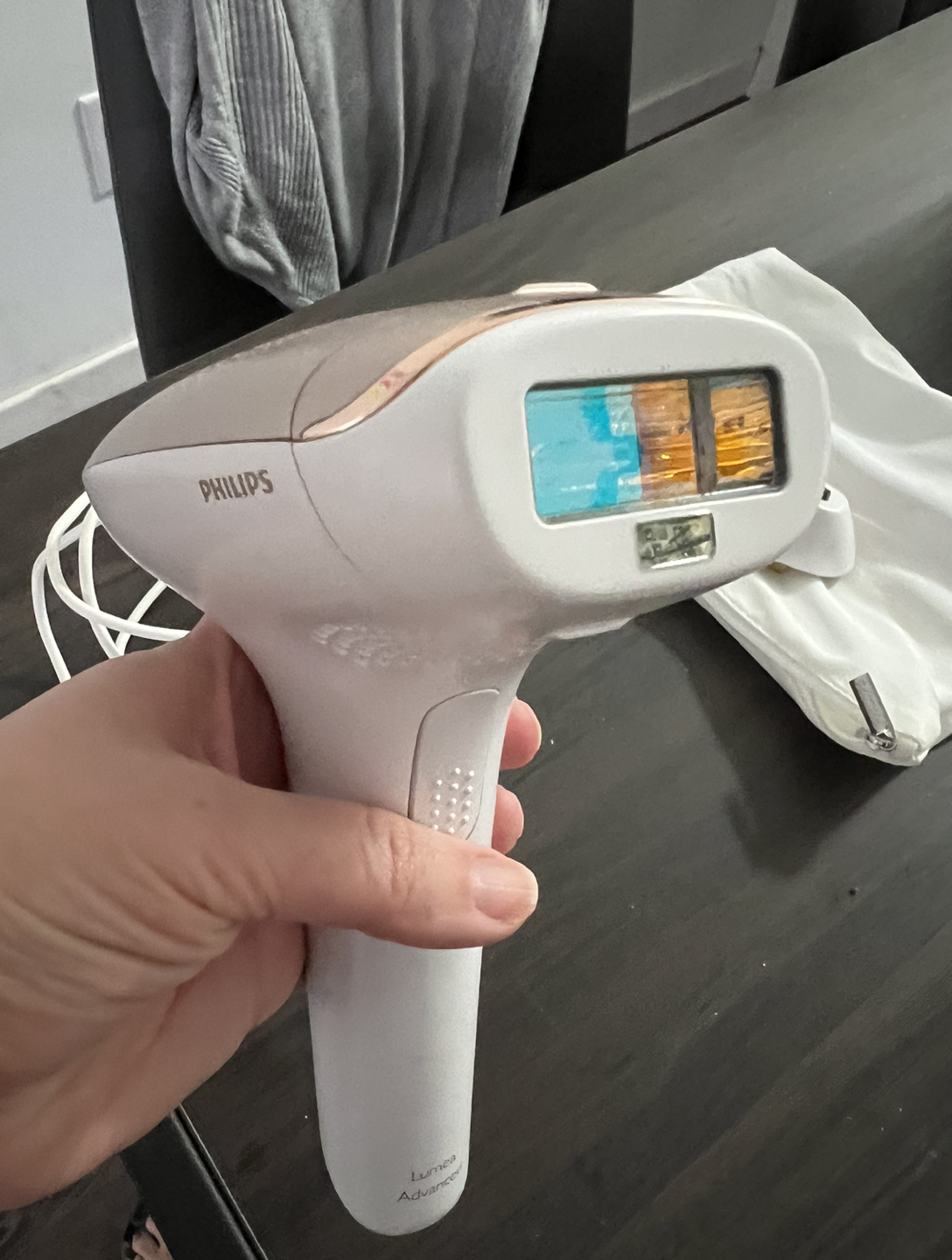Lumea IPL hair removal Philips - photo 2