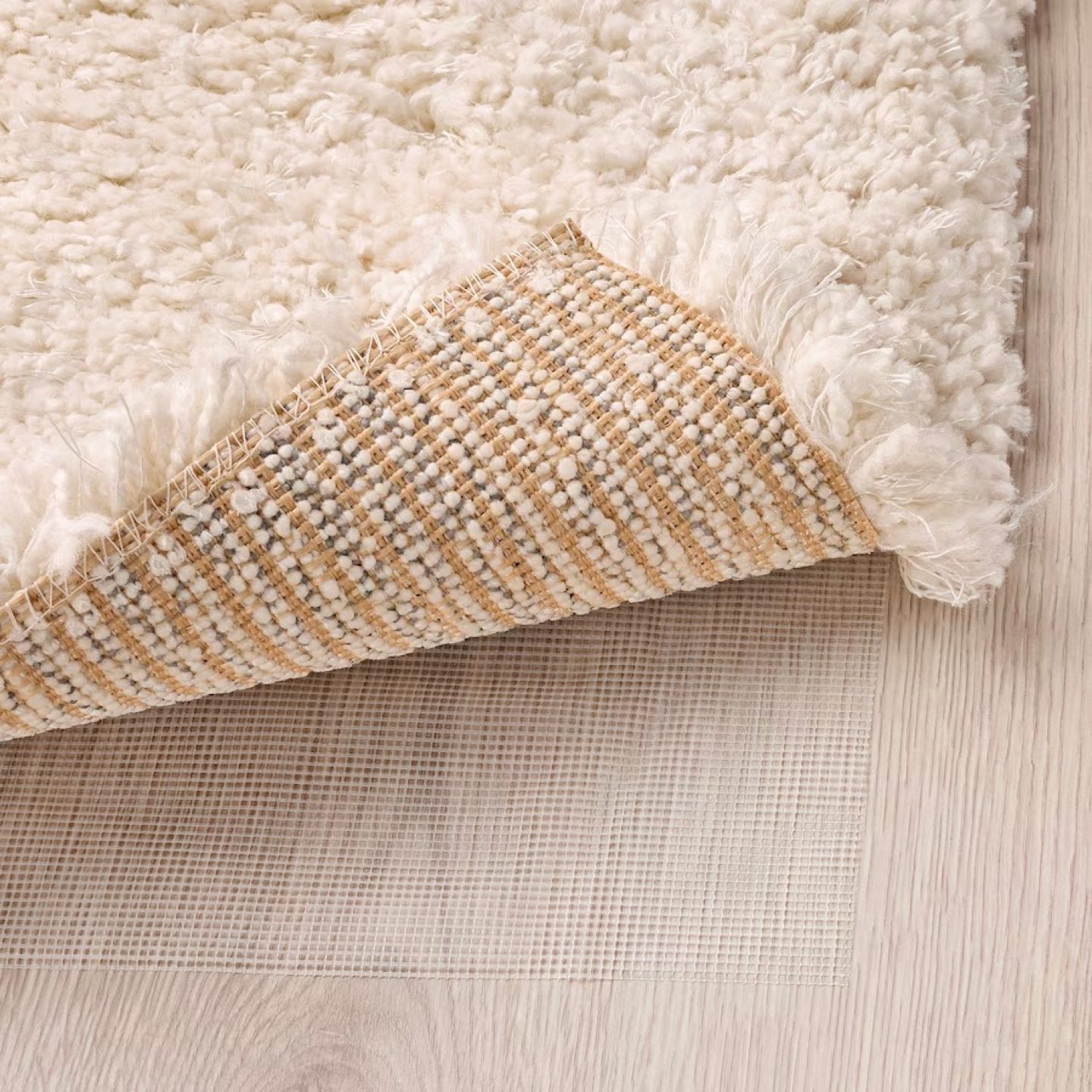 Off white high pile rug - photo 4