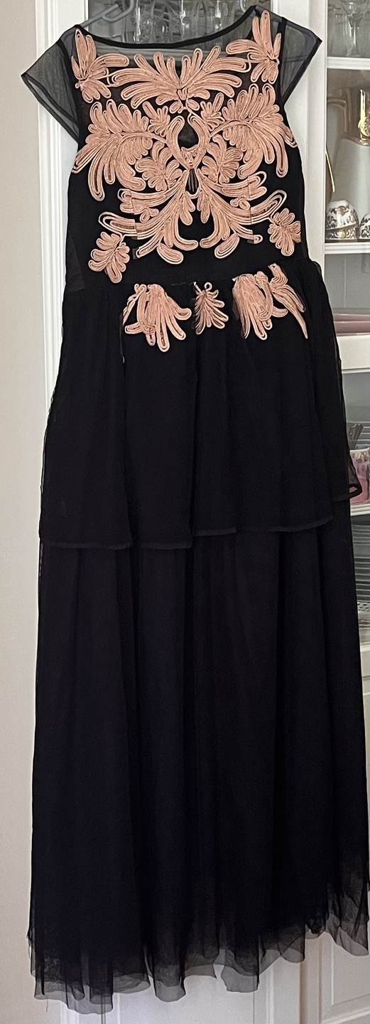 Black dress - photo 2