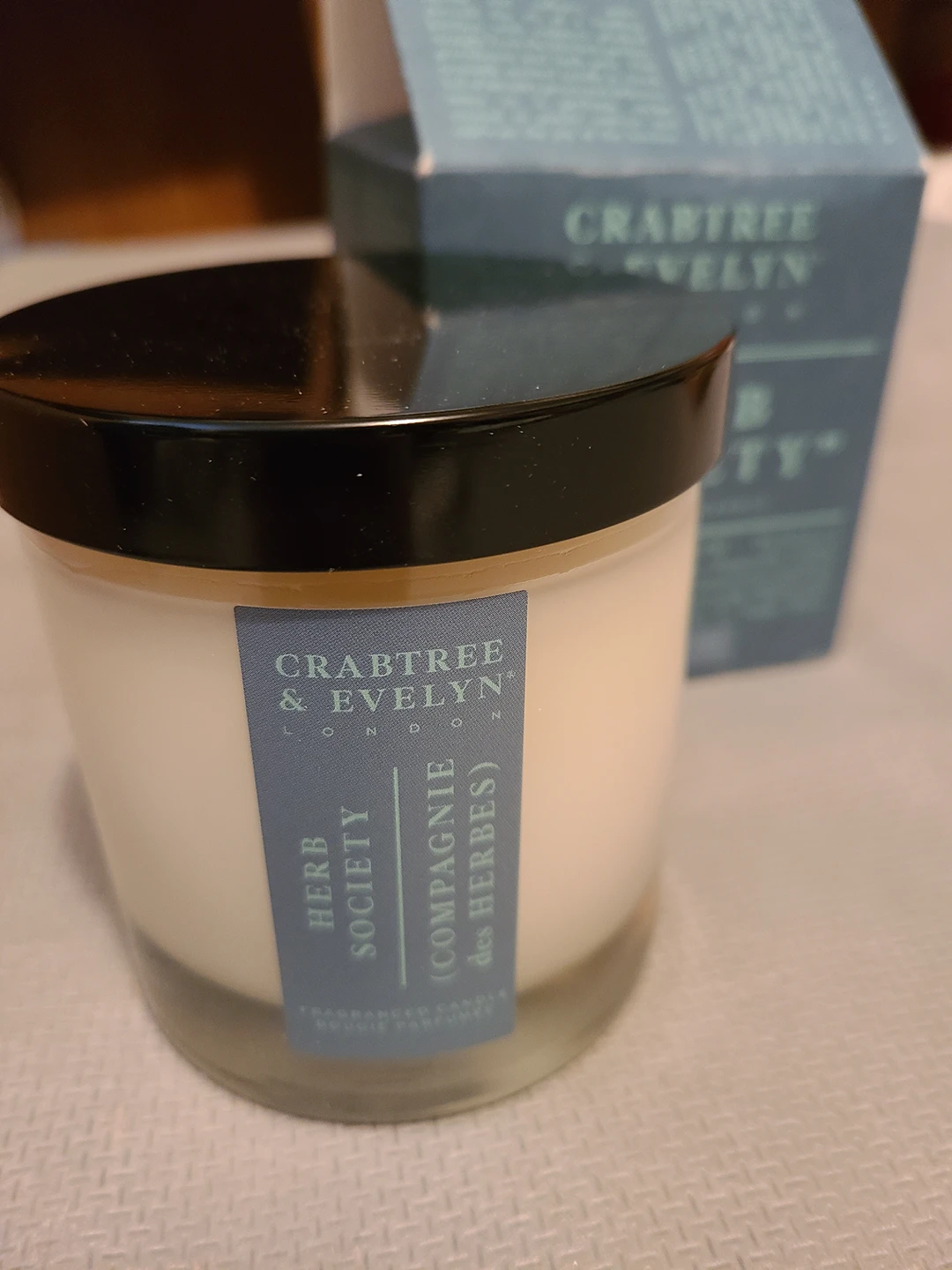 NEW! Candles - Lemon | Crabtree & Evelyn thumbnail